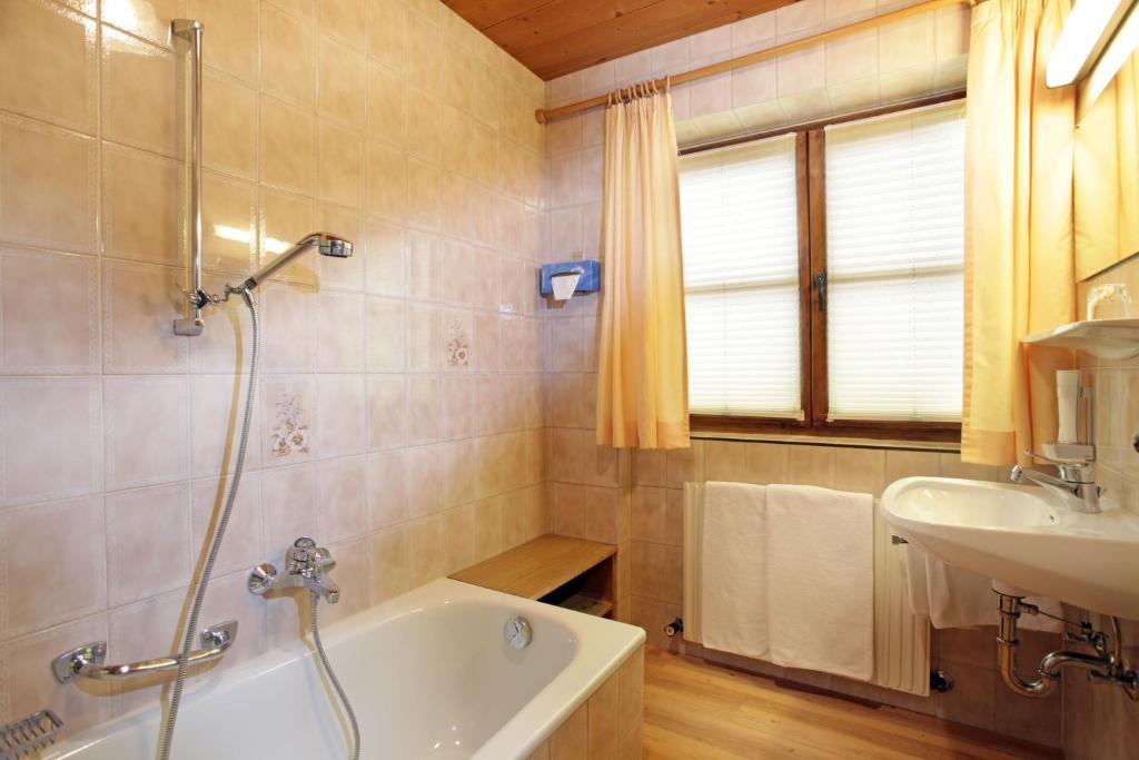 Pension Maria Rose キルヒベルク・イン・チロル 部屋 写真